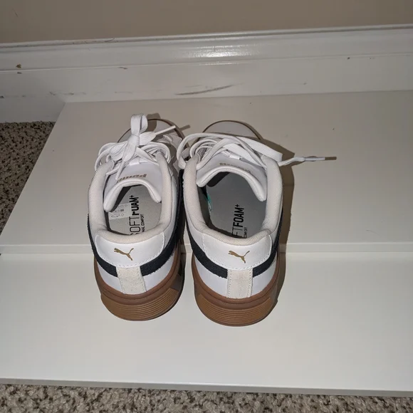 Puma White and Brown Sneakers - Picture 3 of 7